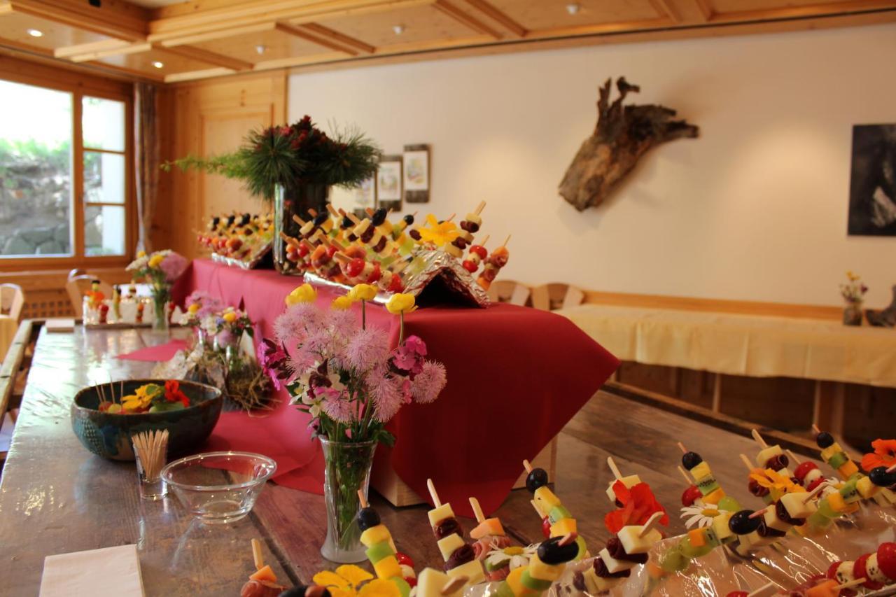Landhuus Frauenkirch Hotel Bagian luar foto